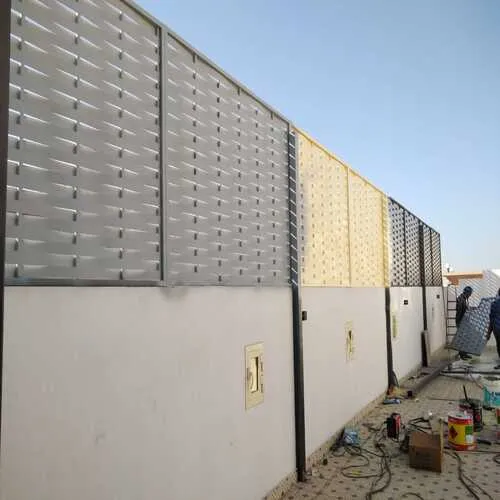 ما هي تكلفة متر السواتر وما هي أفضل وأقل أسعار السواتر 