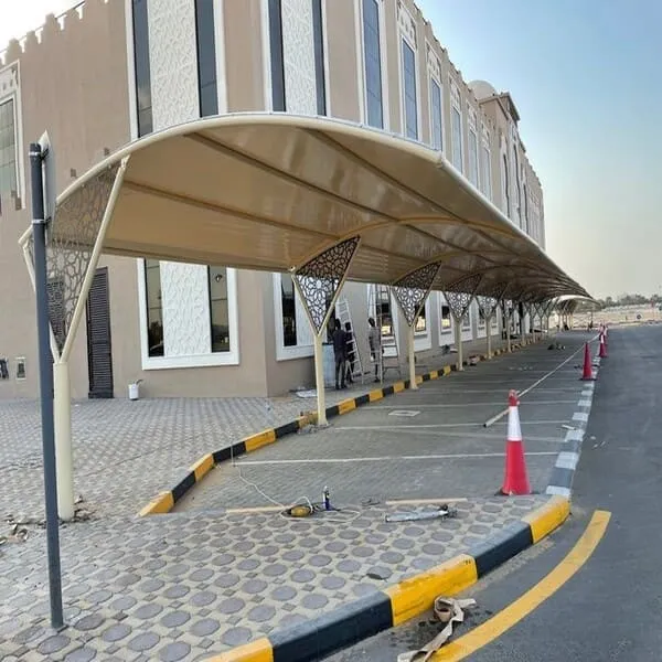 مظلات مواقف سيارات  تركيب في الخرج