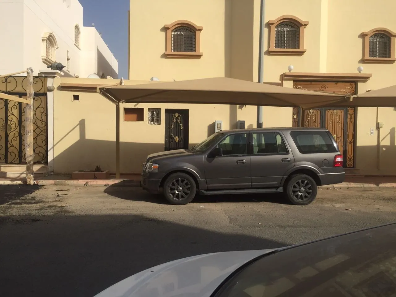 مظلات وسواتر حي الصحافة الرياض