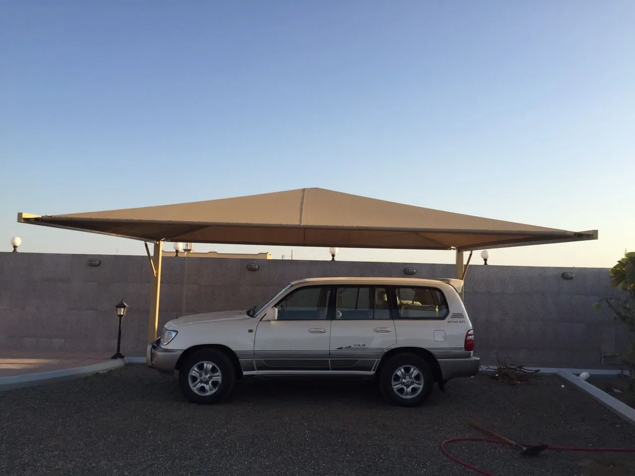 مظلات وسواتر حي الصحافة الرياض