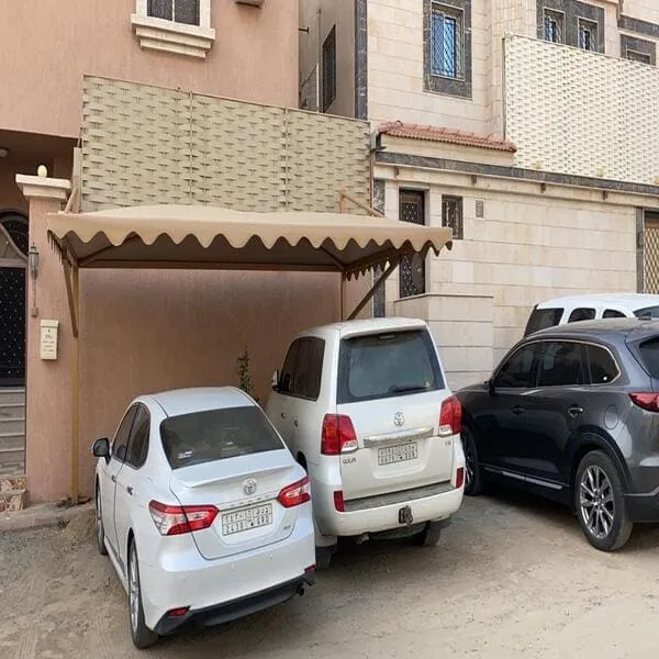 مضلة سيارة جدارية أفضل مظلات السيارات