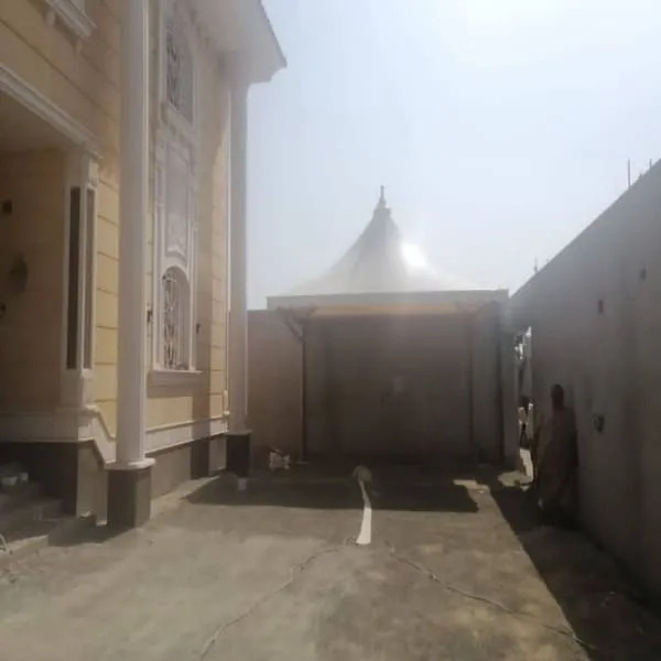 اسعار المظلات والسواتر بالمتر