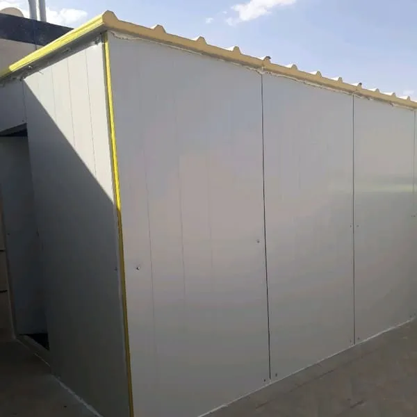 مستودعات (ساندوتش بنل)