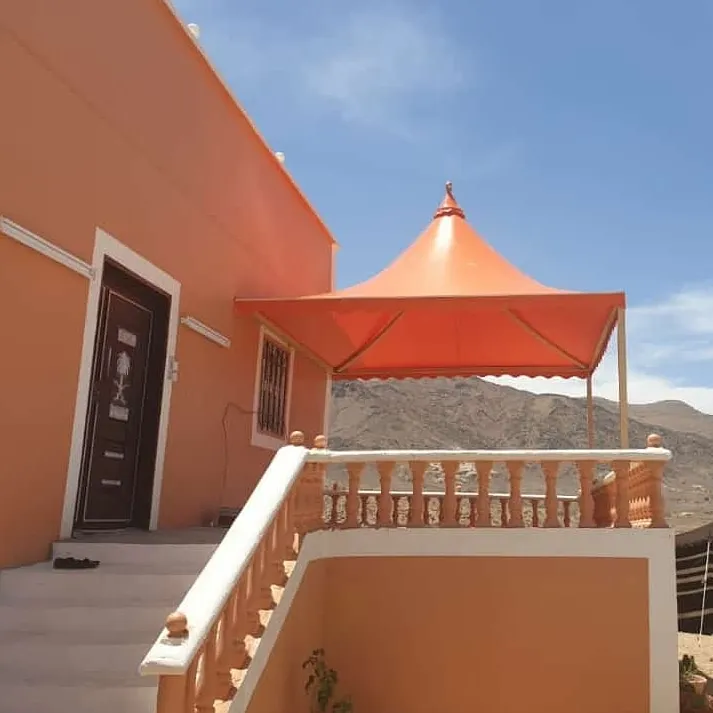 تركيب مظلات في حي الملز بالرياض