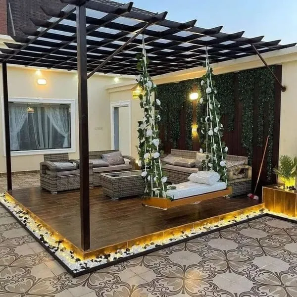 مظلات في حي الربيع