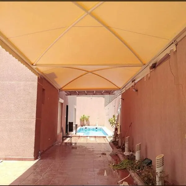 مظلات في حي نمار بالرياض