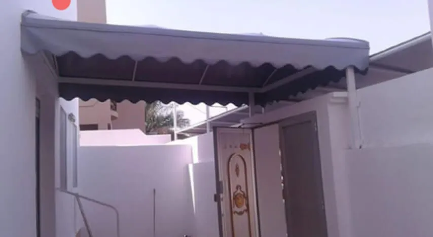 مظلات البوابات في المنازل والمباني التجارية في الرياض