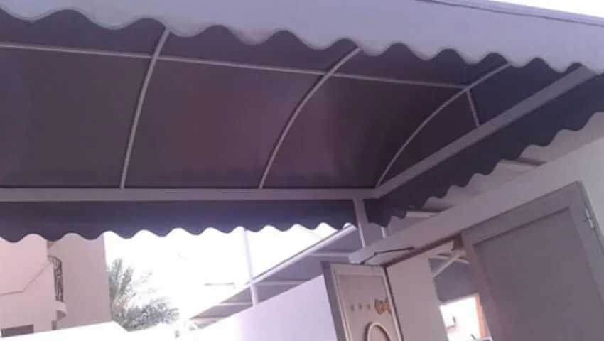 مظلات البوابات في المنازل والمباني التجارية في الرياض