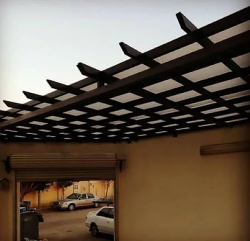 مظلات البوابات في المنازل والمباني التجارية في الرياض