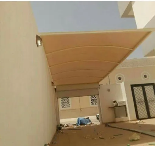 مظلات البوابات في المنازل والمباني التجارية في الرياض