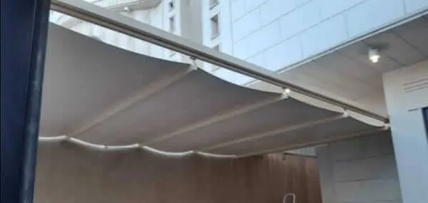 مظلات متحركة يدويا | تركيب مظلات متحركة بأرخص الأسعار