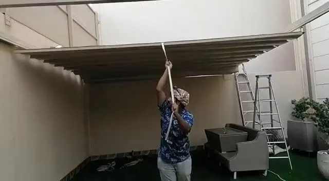 مظلات متحركة يدويا | تركيب مظلات متحركة بأرخص الأسعار