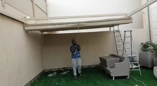 مظلات متحركة يدويا | تركيب مظلات متحركة بأرخص الأسعار